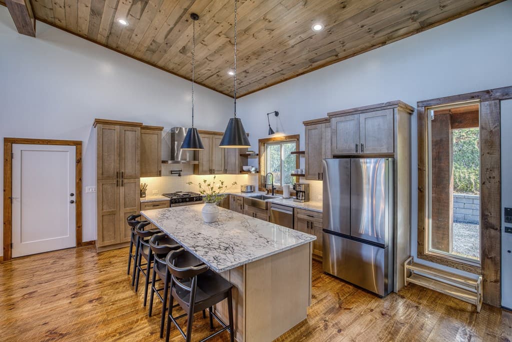 1160 Mangums Trail, Blue Ridge GA 30513 - Photo