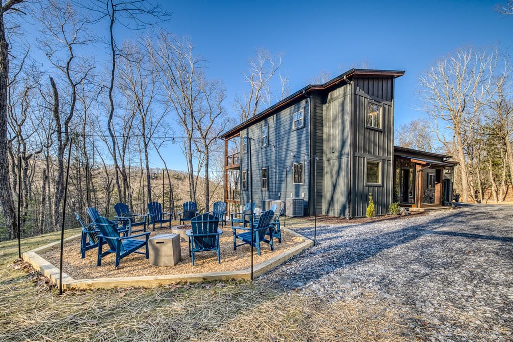 1160 Mangums Trail, Blue Ridge GA 30513 - Photo