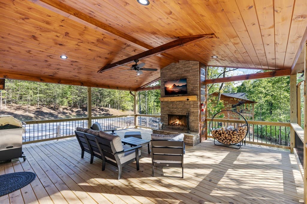 66 Ross Drive, Mineral Bluff GA 30559 - Photo