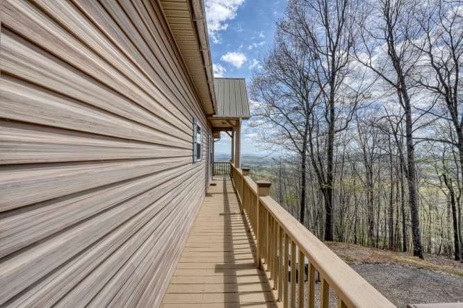 520 Sahkanaga Drive, Murphy NC 28906 - Photo