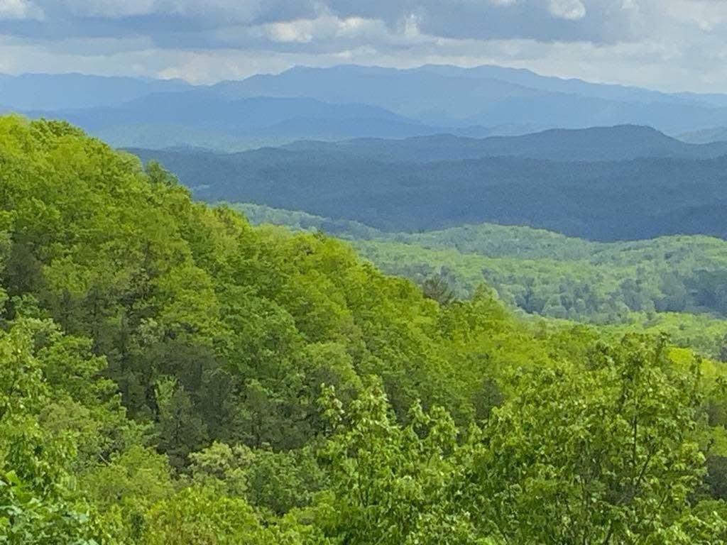 520 Sahkanaga Drive, Murphy NC 28906 - Photo