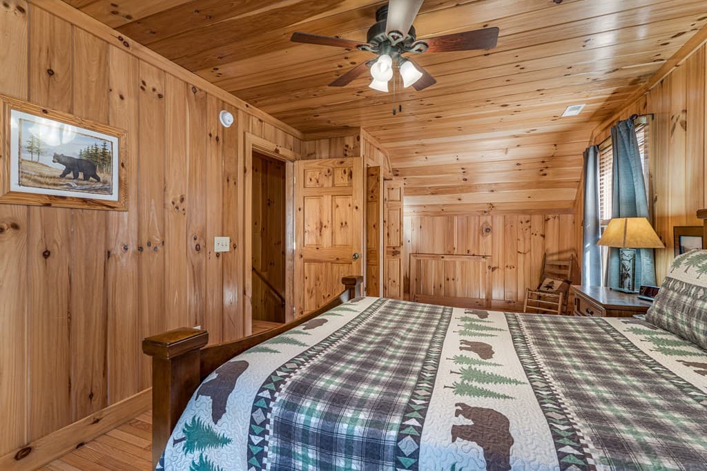 165 Riverview Drive, Robbinsville NC 28771 - Photo