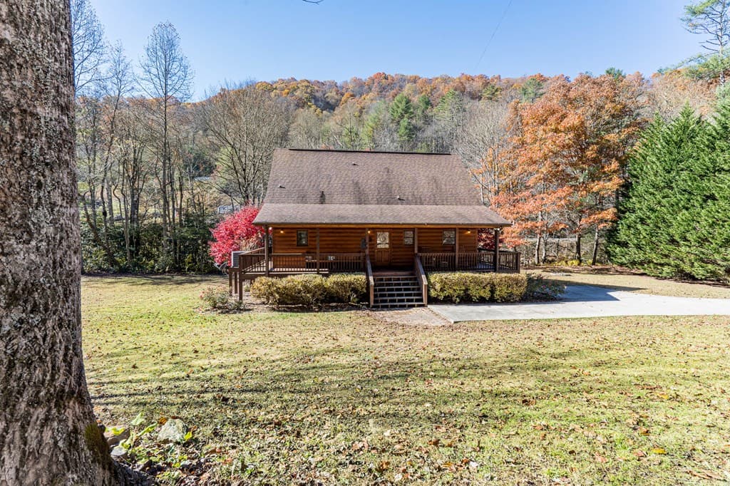 165 Riverview Drive, Robbinsville NC 28771 - Photo