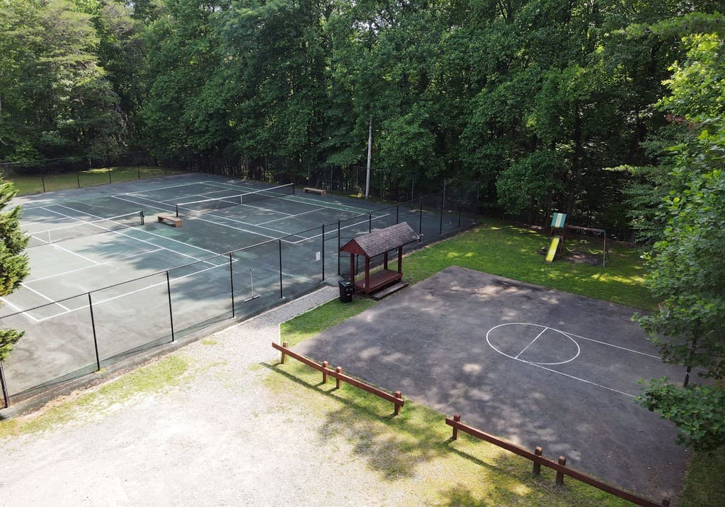 66 Pine Ridge Court, Ellijay GA 30536 - Photo