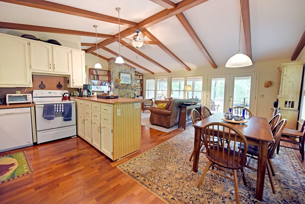 66 Pine Ridge Court, Ellijay GA 30536 - Photo