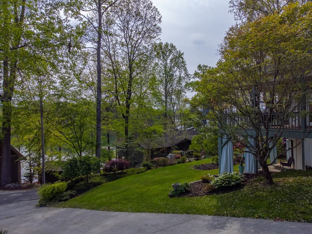 218 Lakeshore Drive, Hayesville NC 28904 - Photo