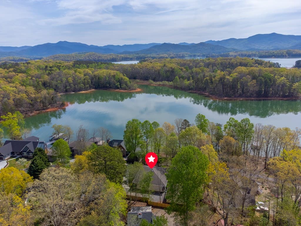 218 Lakeshore Drive, Hayesville NC 28904 - Photo