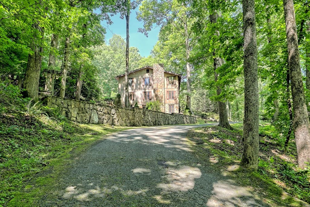 192 Brookwood Drive, Blairsville GA 30512 - Photo