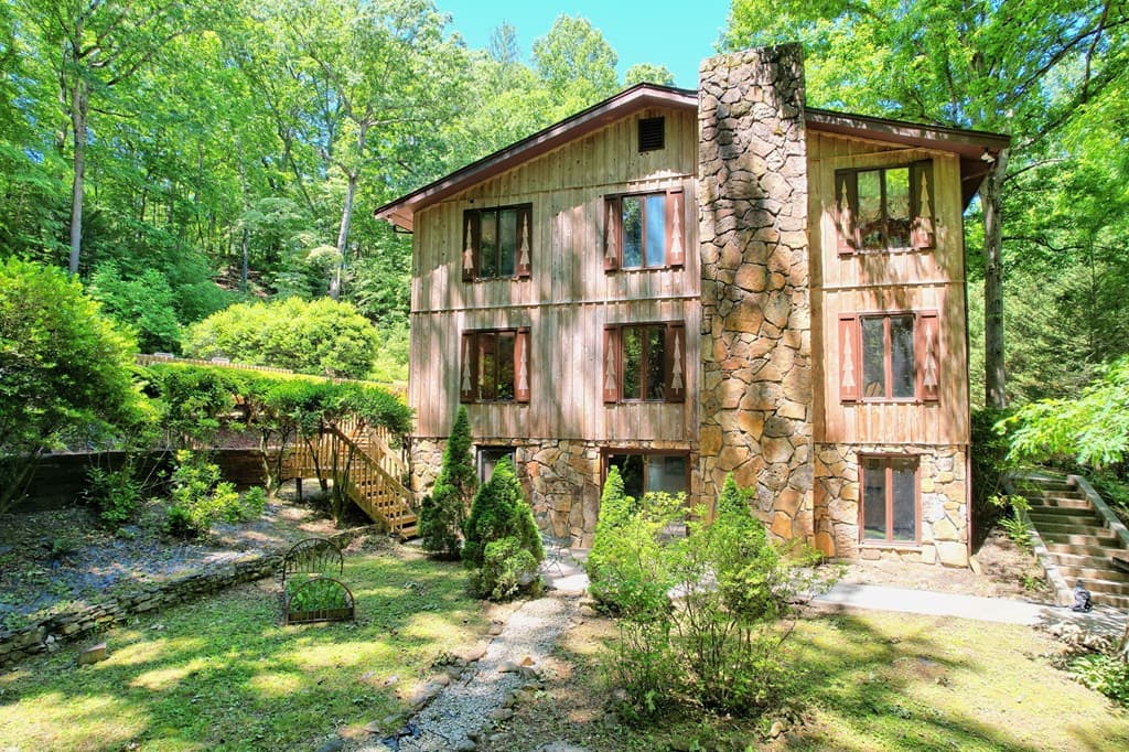 192 Brookwood Drive, Blairsville GA 30512 - Photo