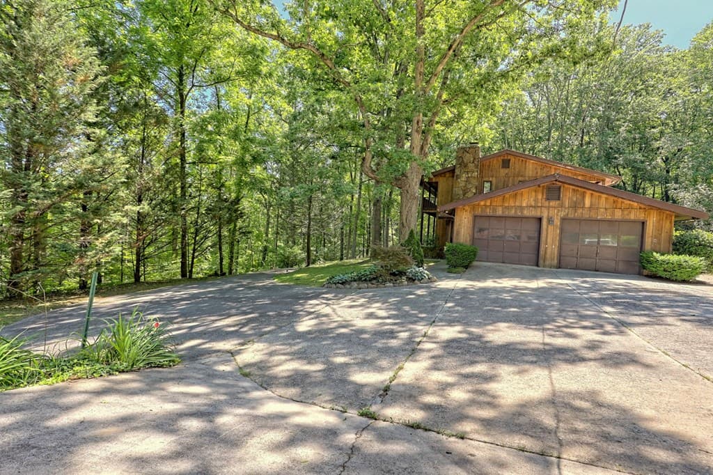 192 Brookwood Drive, Blairsville GA 30512 - Photo