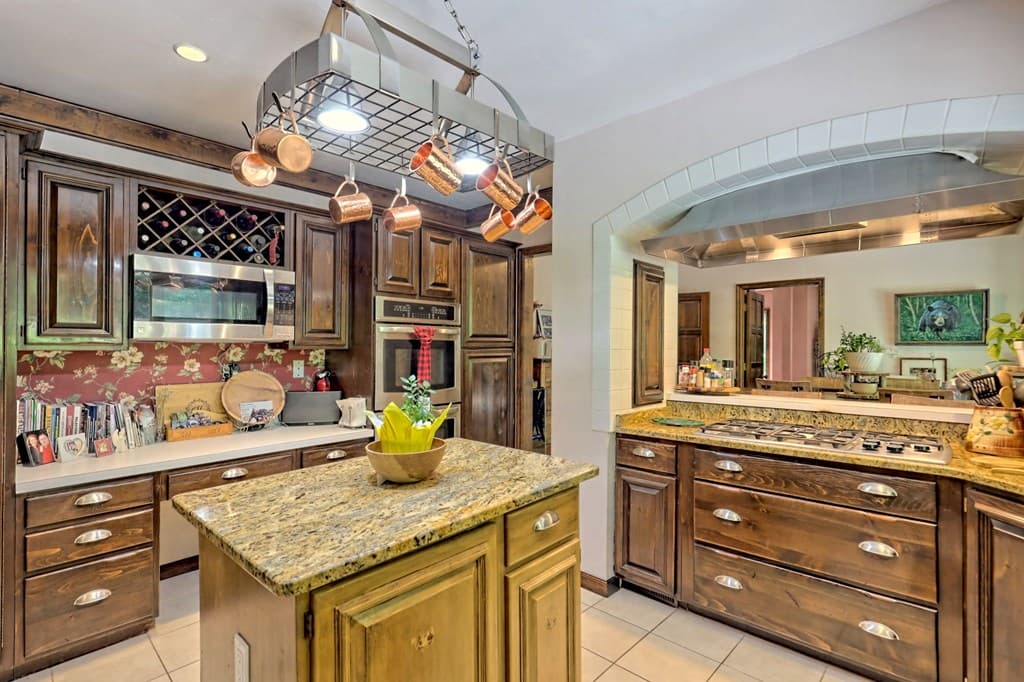 192 Brookwood Drive, Blairsville GA 30512 - Photo