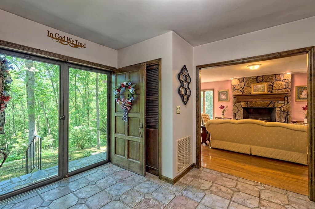 192 Brookwood Drive, Blairsville GA 30512 - Photo