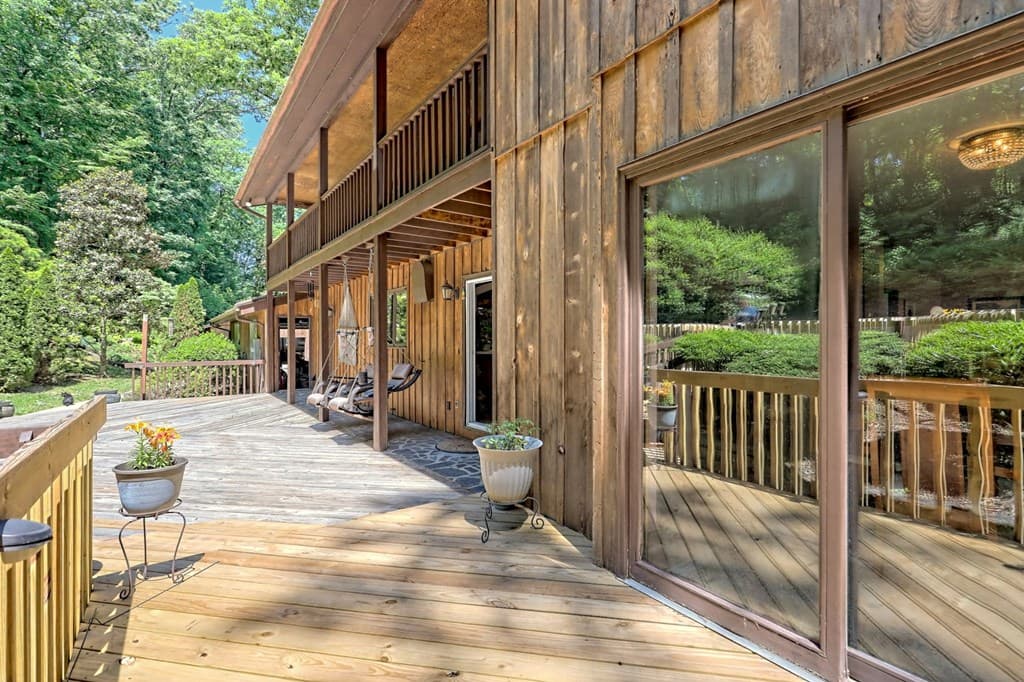 192 Brookwood Drive, Blairsville GA 30512 - Photo