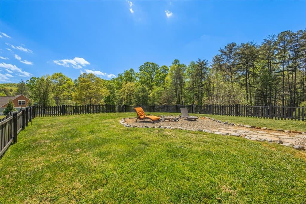 90 Whistle Pig Terrace, Blairsville GA 30512 - Photo