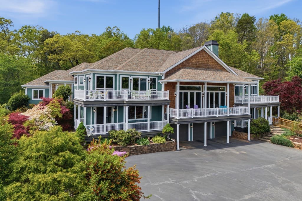 1526 Cedar View Lane, Hiawassee GA 30546 - Photo