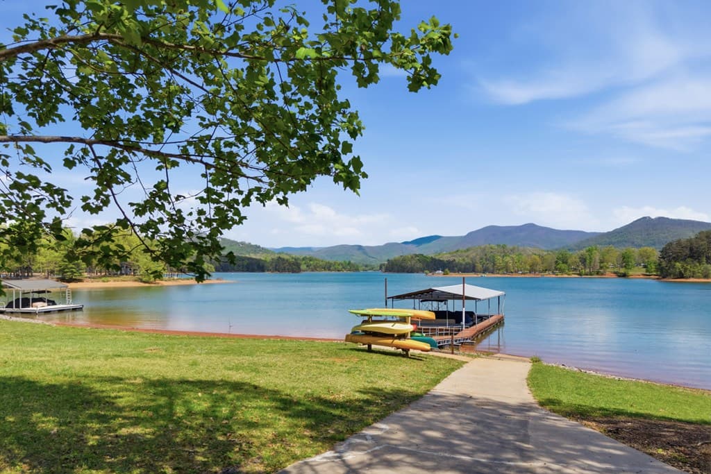 1526 Cedar View Lane, Hiawassee GA 30546 - Photo