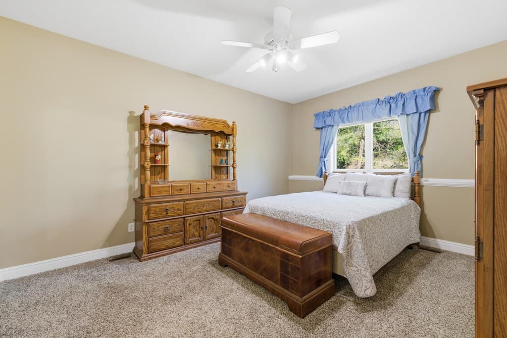 1526 Cedar View Lane, Hiawassee GA 30546 - Photo