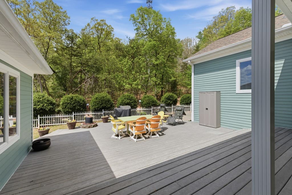 1526 Cedar View Lane, Hiawassee GA 30546 - Photo