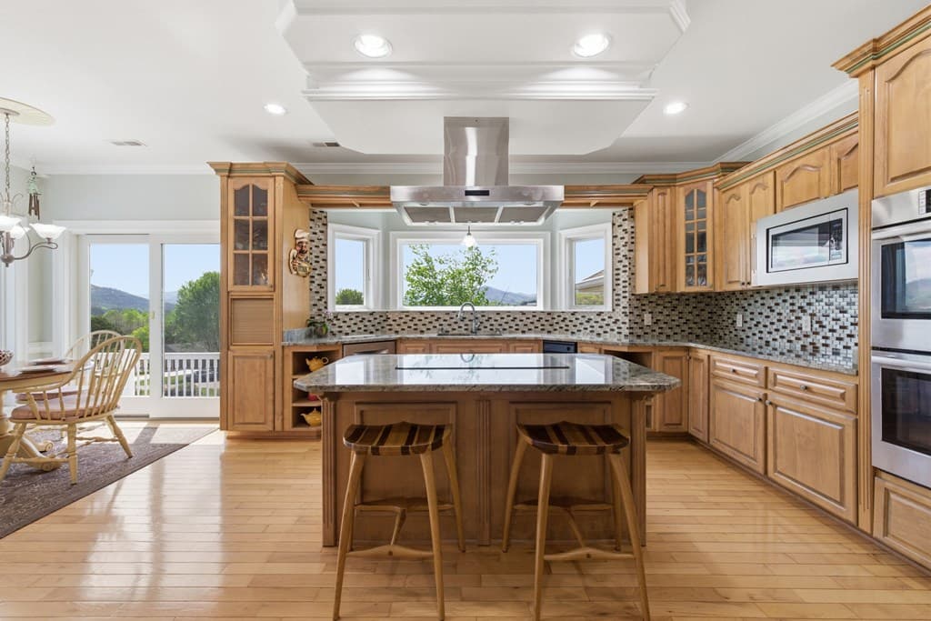 1526 Cedar View Lane, Hiawassee GA 30546 - Photo
