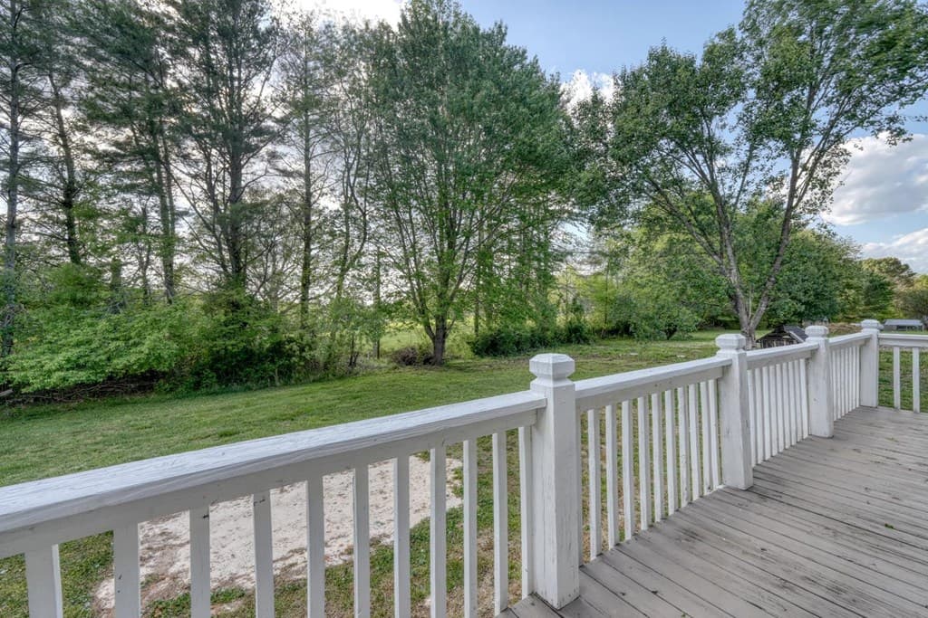1013 Bradley Road, Blairsville GA 30512 - Photo