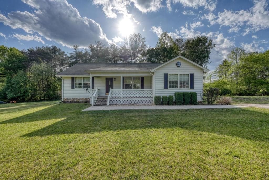1013 Bradley Road, Blairsville GA 30512 - Primary photo