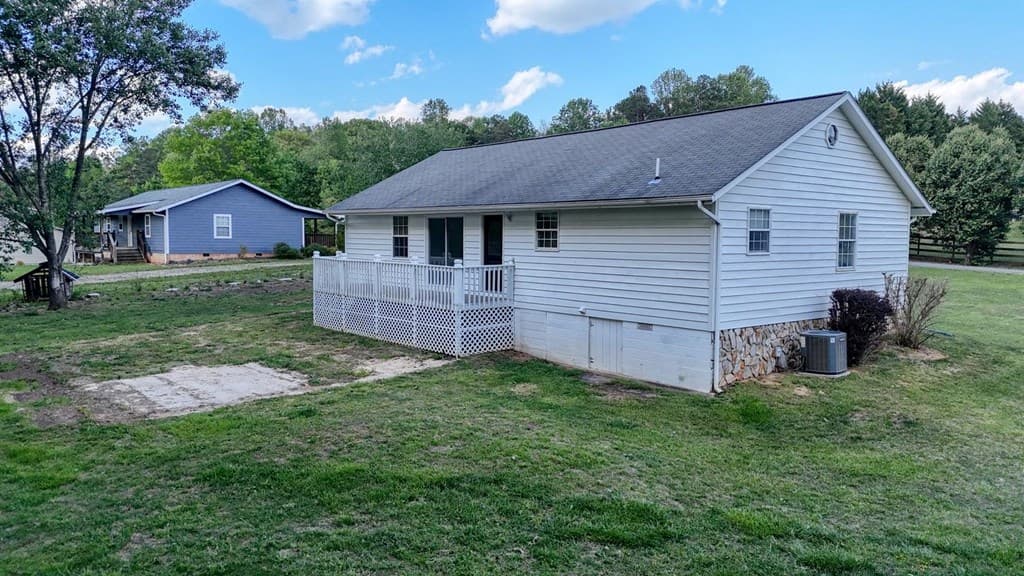 1013 Bradley Road, Blairsville GA 30512 - Photo