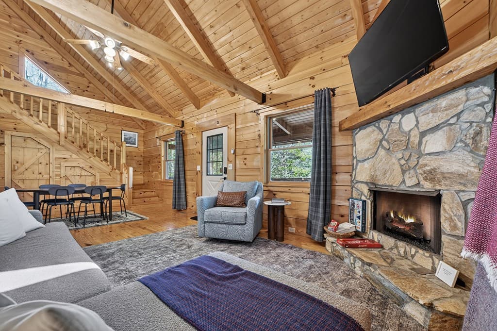 305 Kimbolton Drive, Morganton GA 30560 - Photo