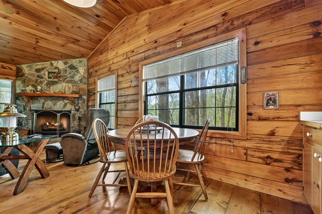 660 Ripshin Mountain Road, Blue Ridge GA 30513 - Photo