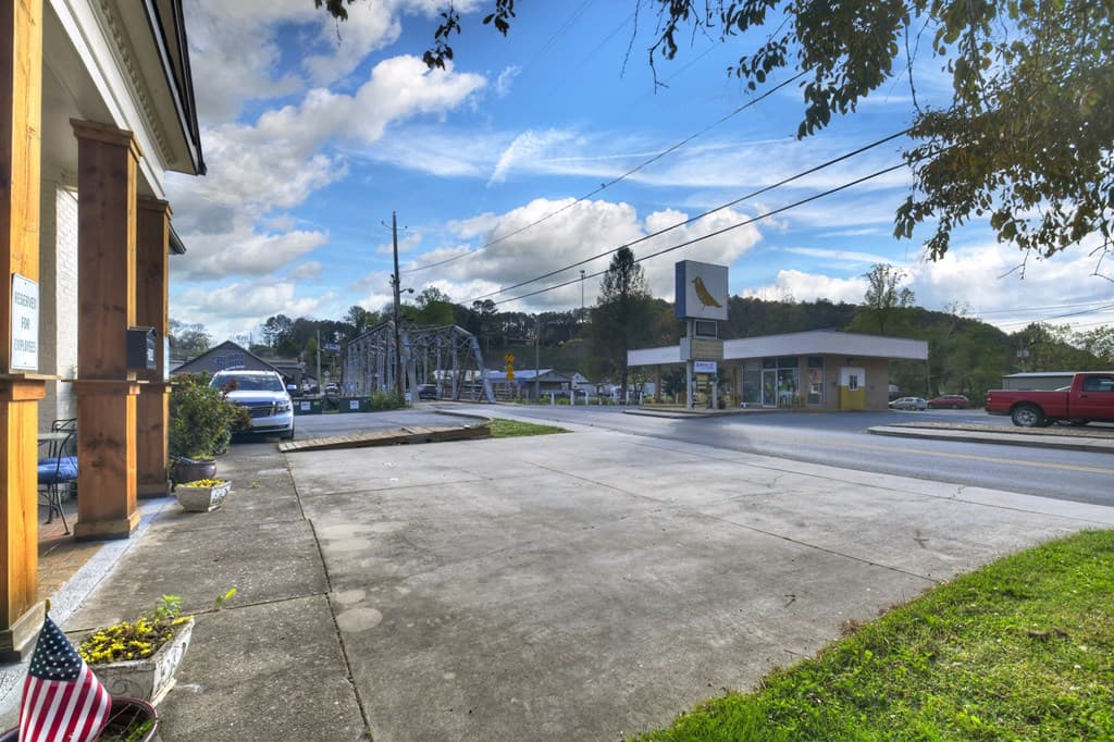 104 Grand Street, Copperhill TN 37317 - Photo