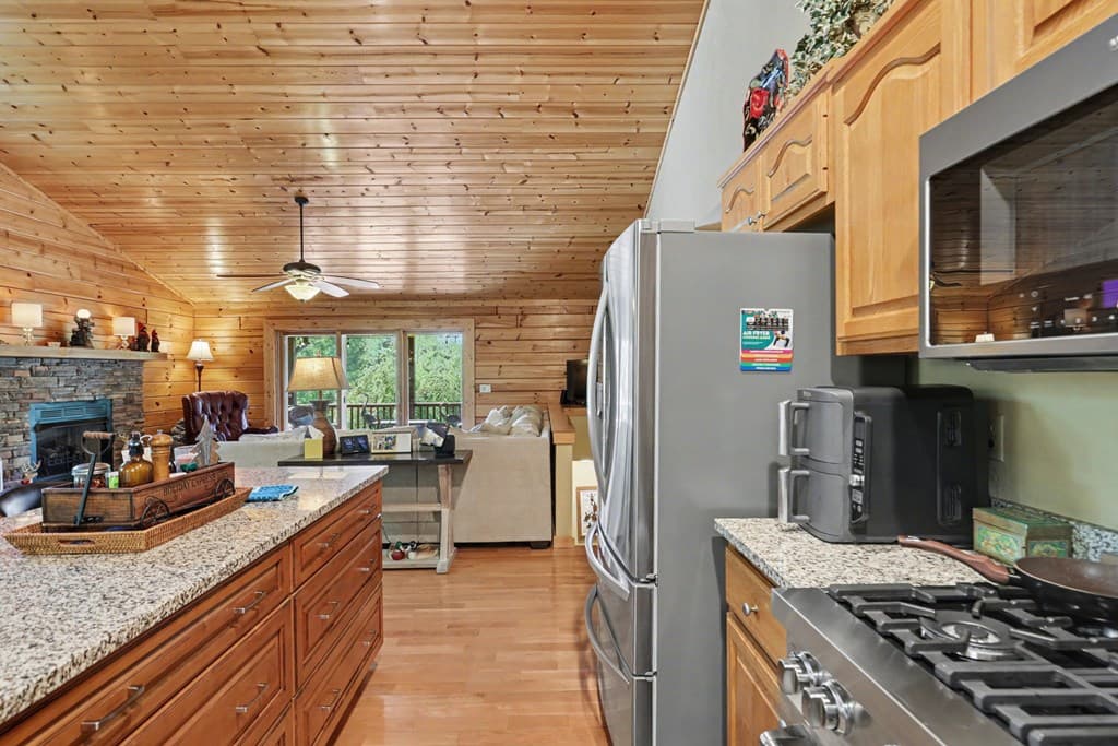 71 Leisure Time Lane, Murphy NC 28906 - Photo