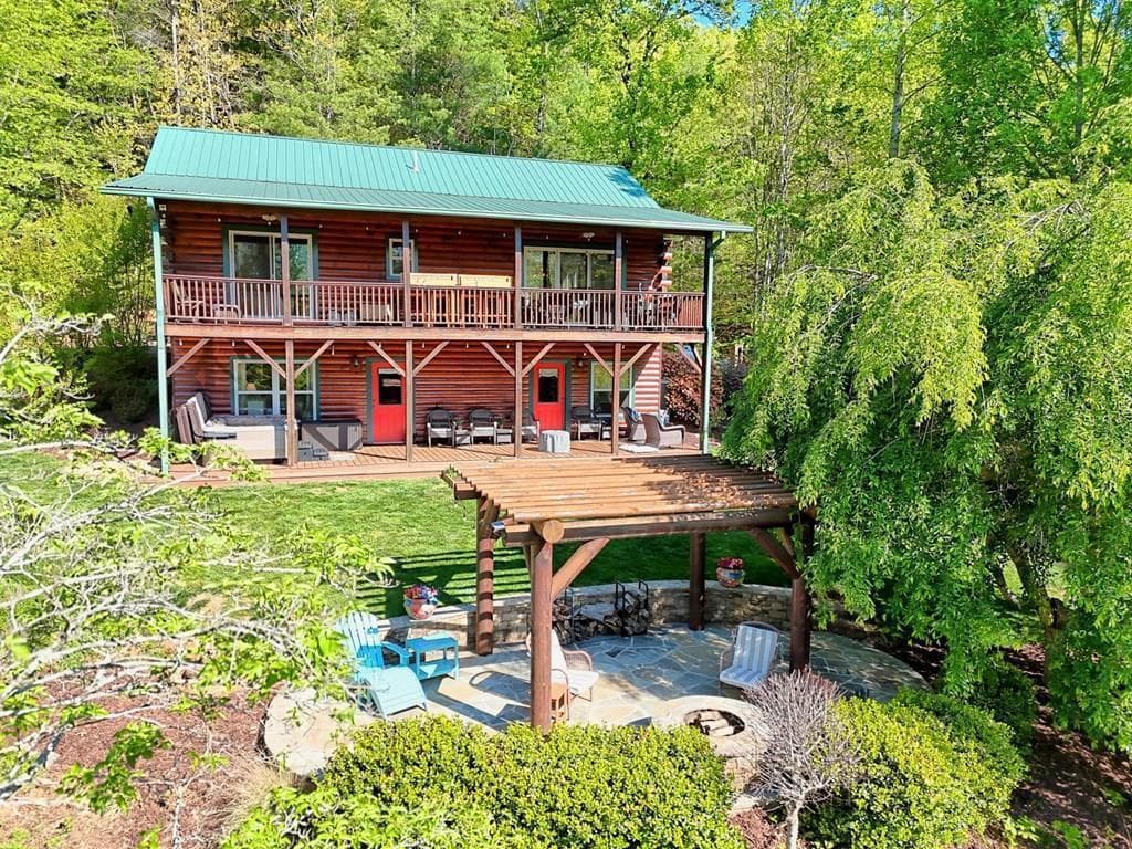 71 Leisure Time Lane, Murphy NC 28906 - Primary photo