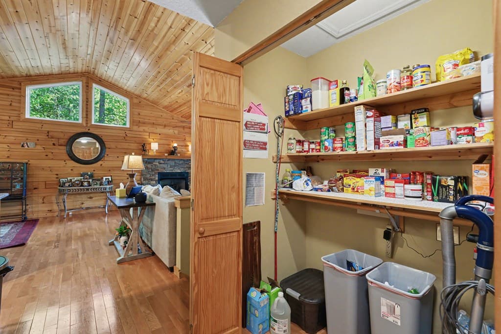 71 Leisure Time Lane, Murphy NC 28906 - Photo