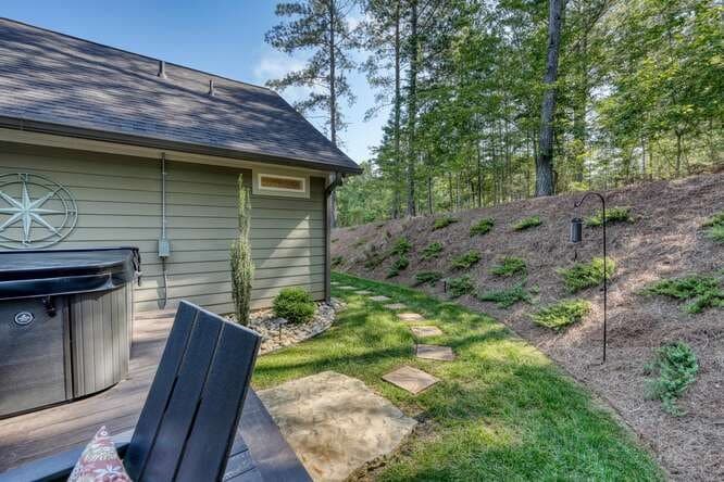 345 Loftis Mountain Way, Blairsville GA 30512 - Photo