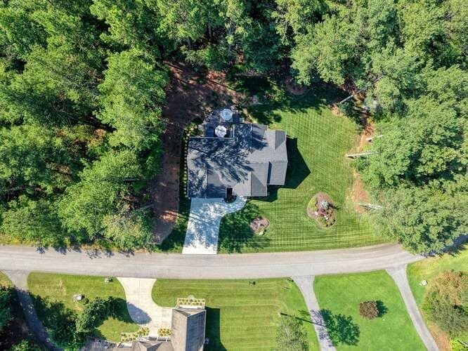 345 Loftis Mountain Way, Blairsville GA 30512 - Photo