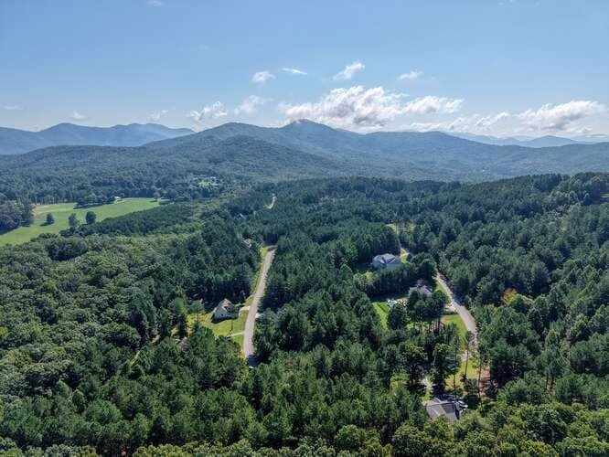 345 Loftis Mountain Way, Blairsville GA 30512 - Photo