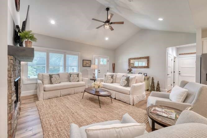 345 Loftis Mountain Way, Blairsville GA 30512 - Photo