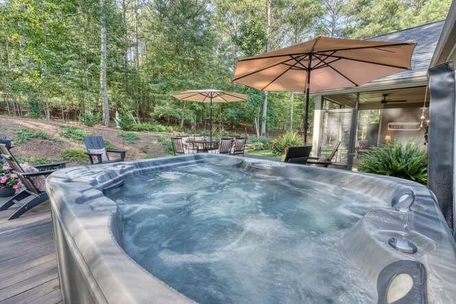 345 Loftis Mountain Way, Blairsville GA 30512 - Photo