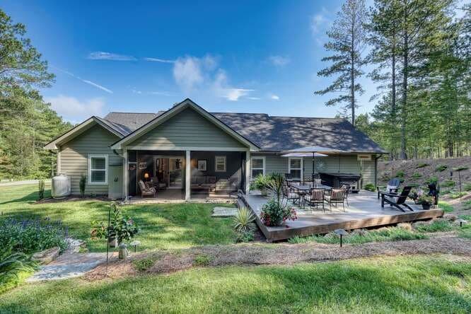 345 Loftis Mountain Way, Blairsville GA 30512 - Photo