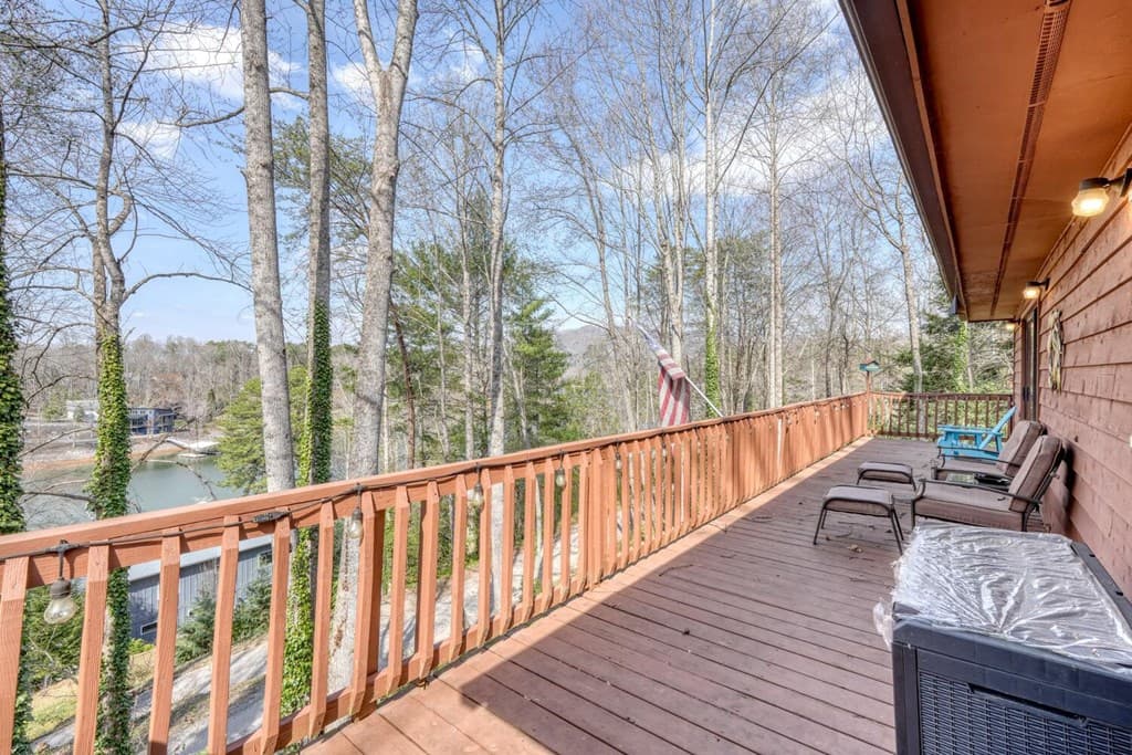 390 Bursey Road, Hiawassee GA 30546 - Photo