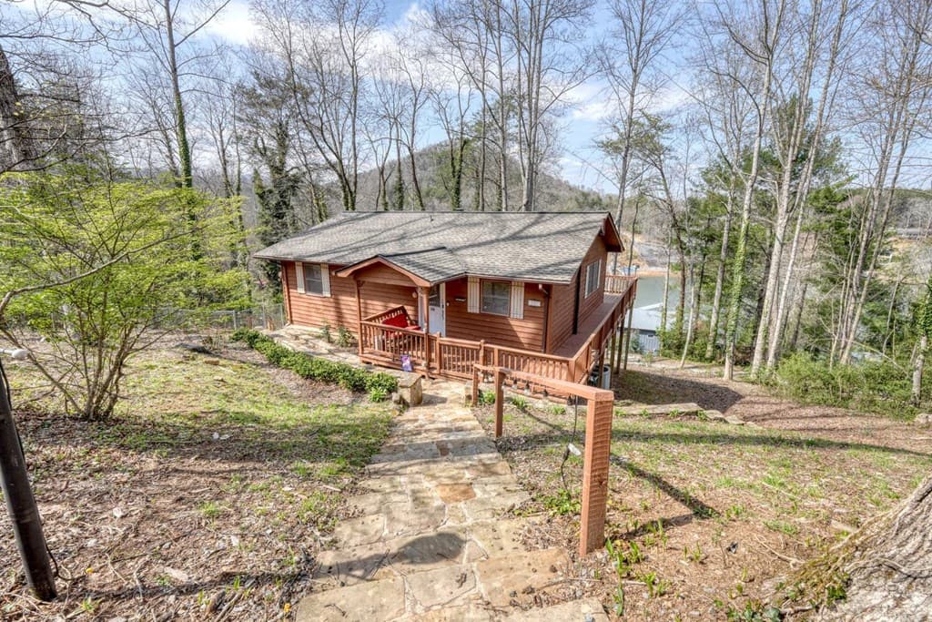 390 Bursey Road, Hiawassee GA 30546 - Photo