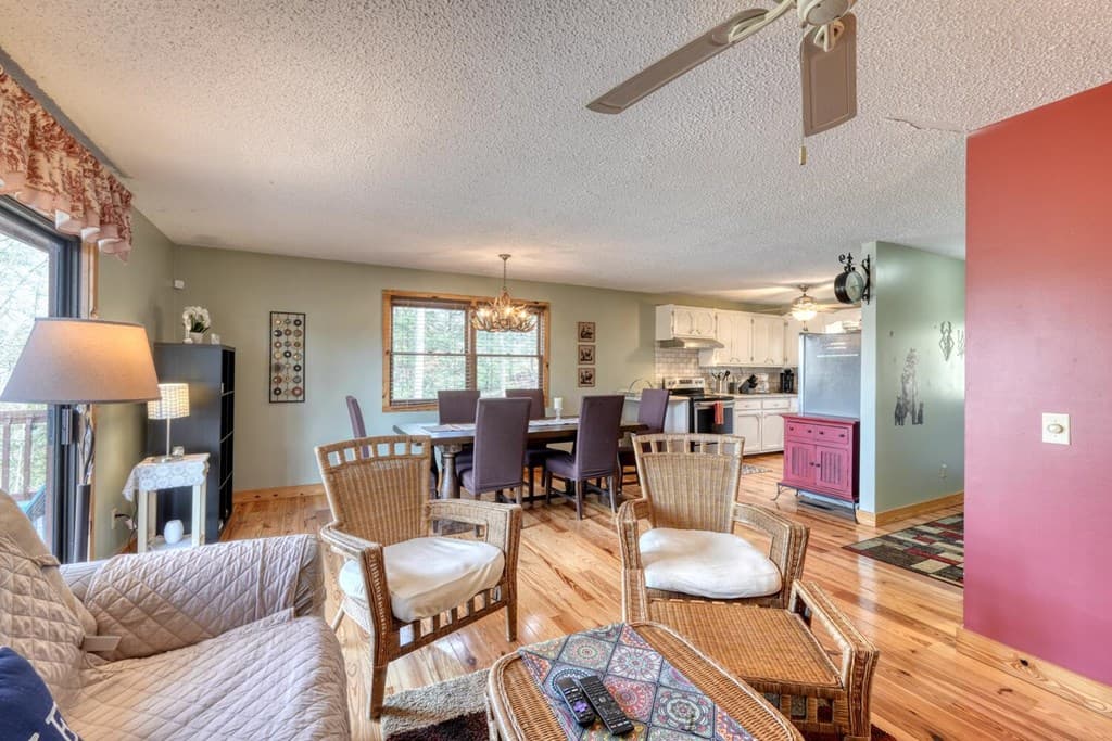 390 Bursey Road, Hiawassee GA 30546 - Photo