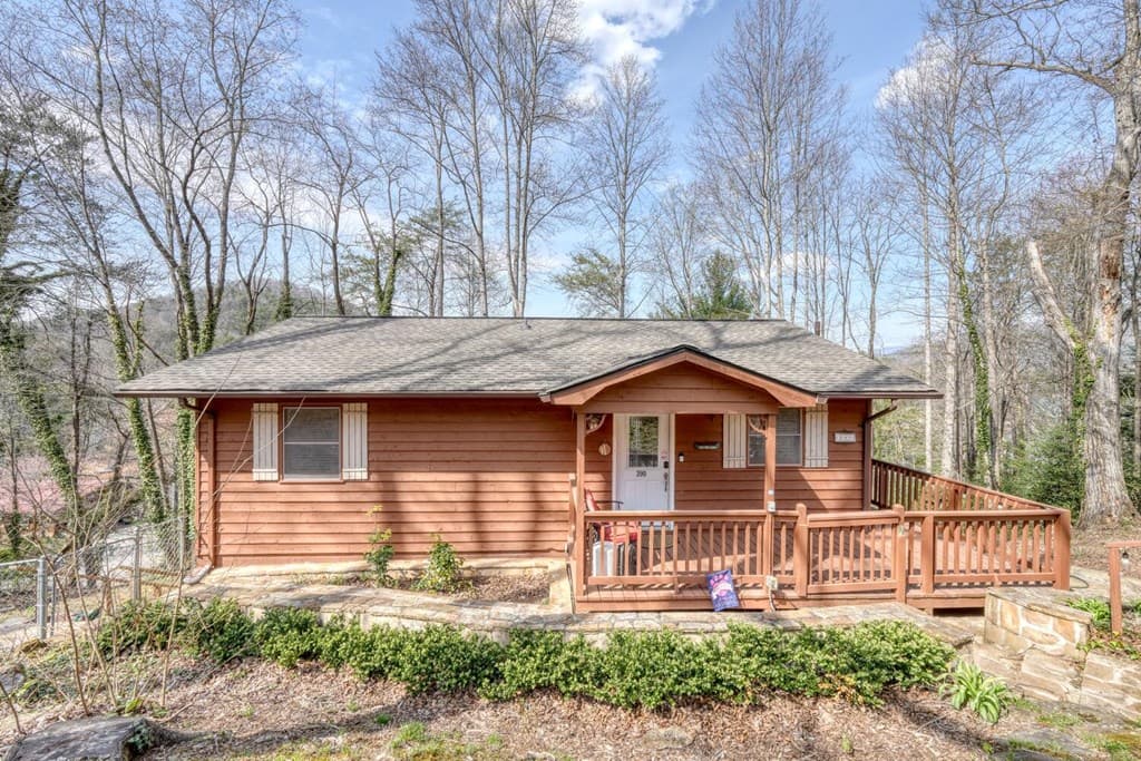 390 Bursey Road, Hiawassee GA 30546 - Photo