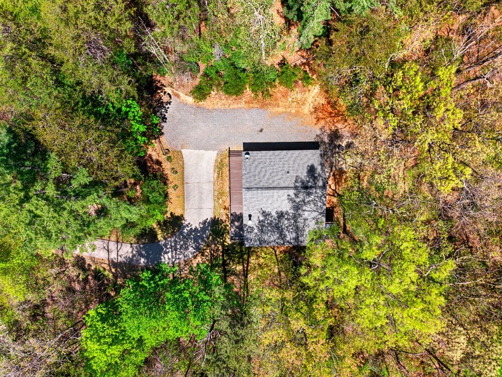564 Weaver Creek Lane, Blue Ridge GA 30513 - Photo