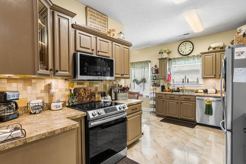 419 Long View Circle, Hiawassee GA 30546 - Photo