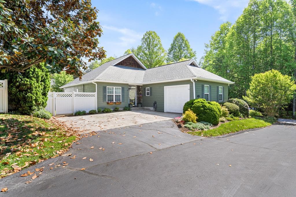 419 Long View Circle, Hiawassee GA 30546 - Photo