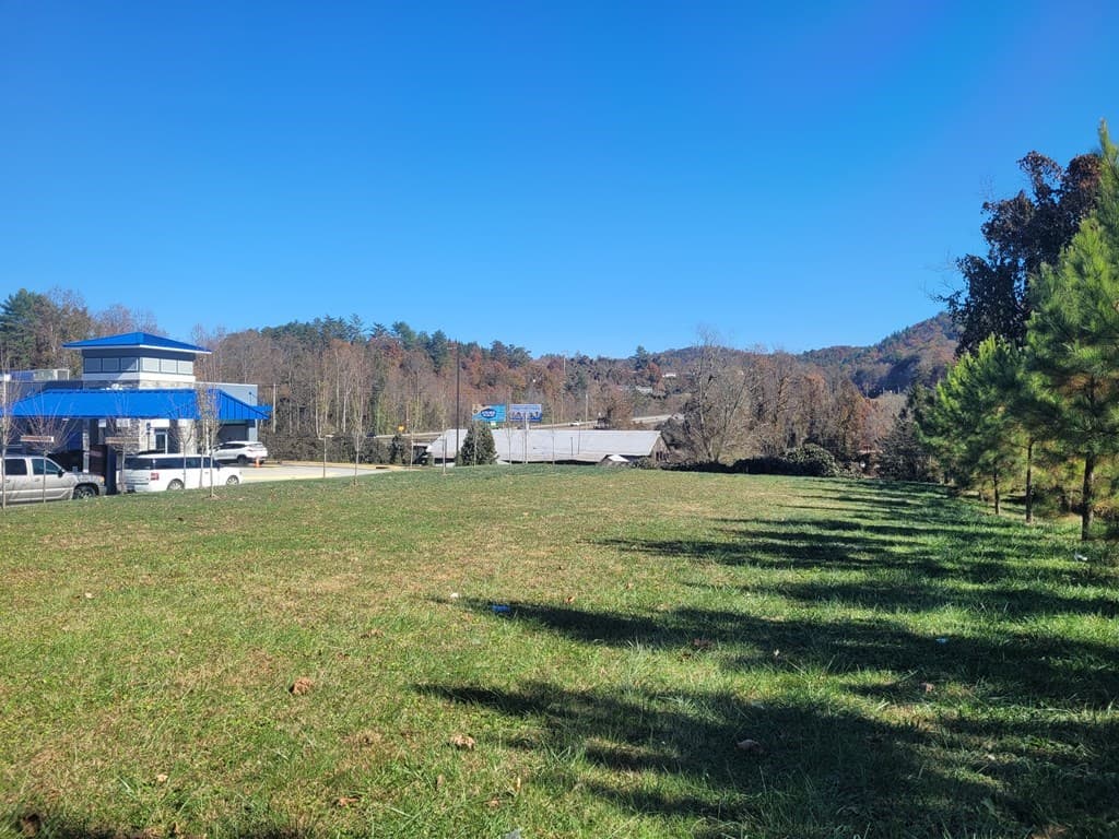 727 Hiwassee Street, Murphy NC 28906 - Photo