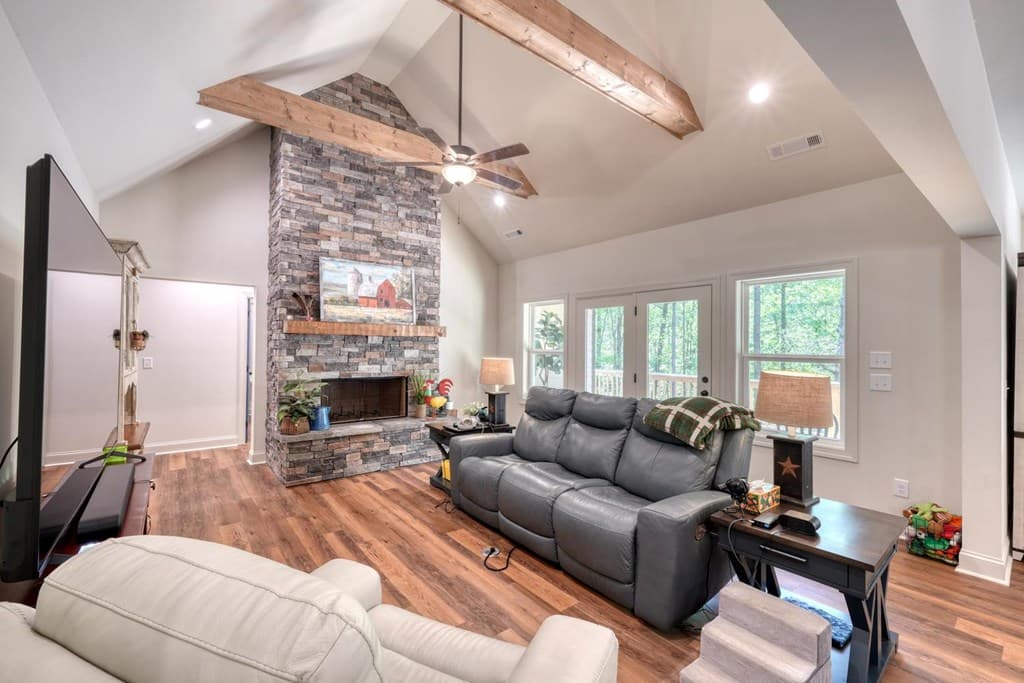 618 S Satsuma Court, Ellijay GA 30540 - Photo