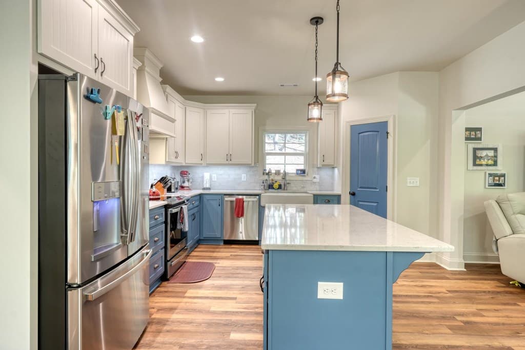 618 S Satsuma Court, Ellijay GA 30540 - Photo