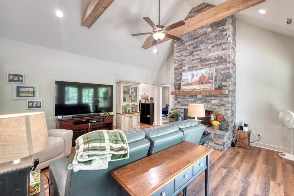 618 S Satsuma Court, Ellijay GA 30540 - Photo