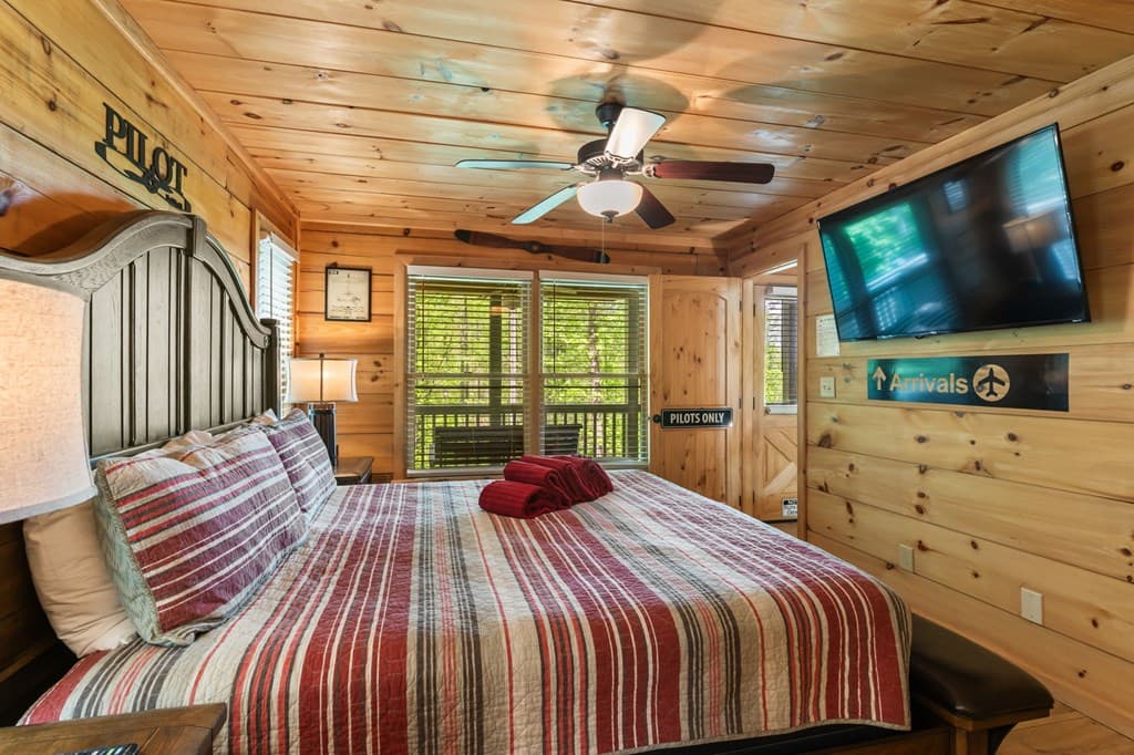 431 Little Bushy Head Road, Blue Ridge GA 30513 - Photo